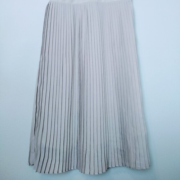 ROOLEE PARTY LACE PLEATED DRESS SIZE S - Picture 8 of 16